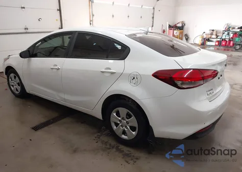 2018 Kia Forte Lx from USA, damaged, VIN 3KPFK4A73JE219812